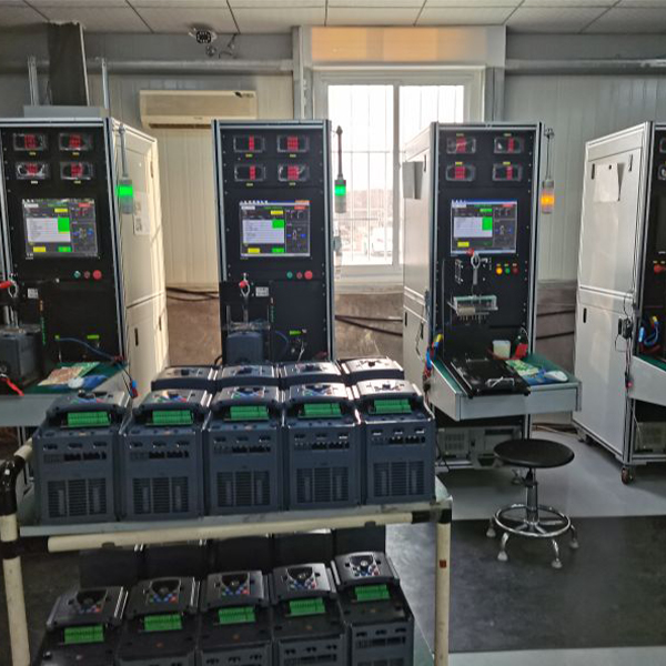 VFD Fabrika -Outomatik Üç Koruma Kaplama Hattı